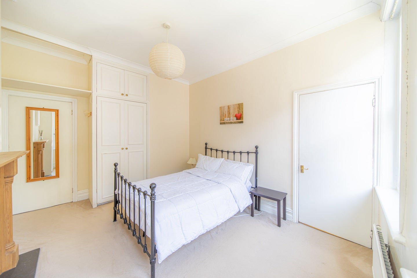 Flat Fairholme Road in Greater London