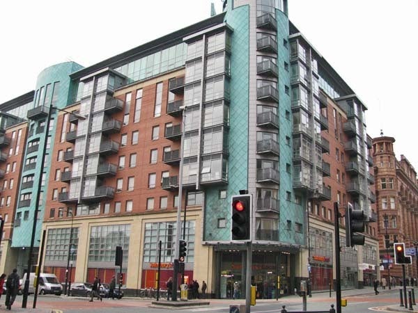 Flat Whitworth Street West in Manchester