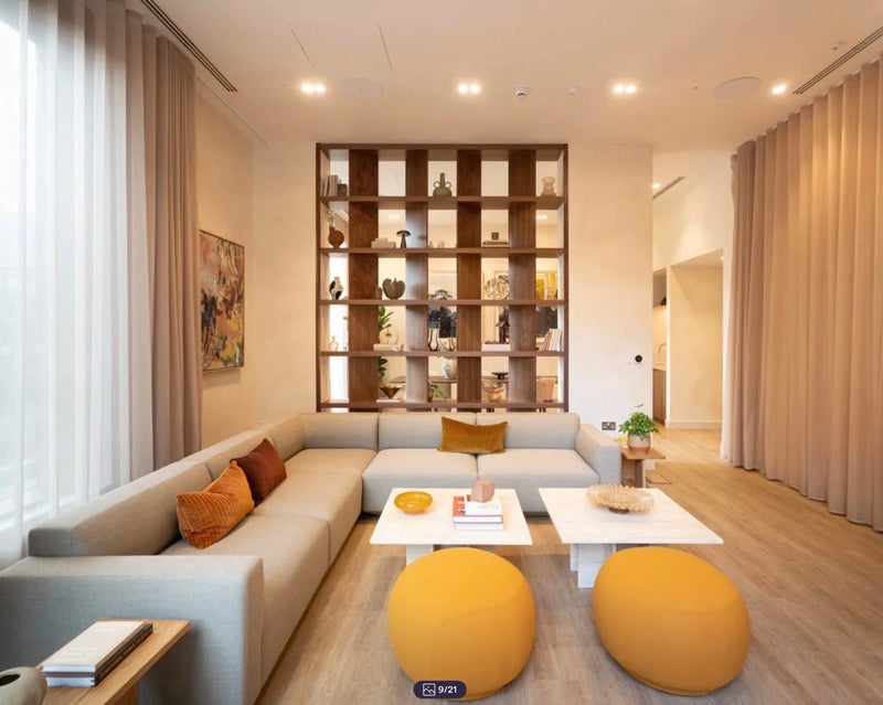Room Clements Road in Greater London