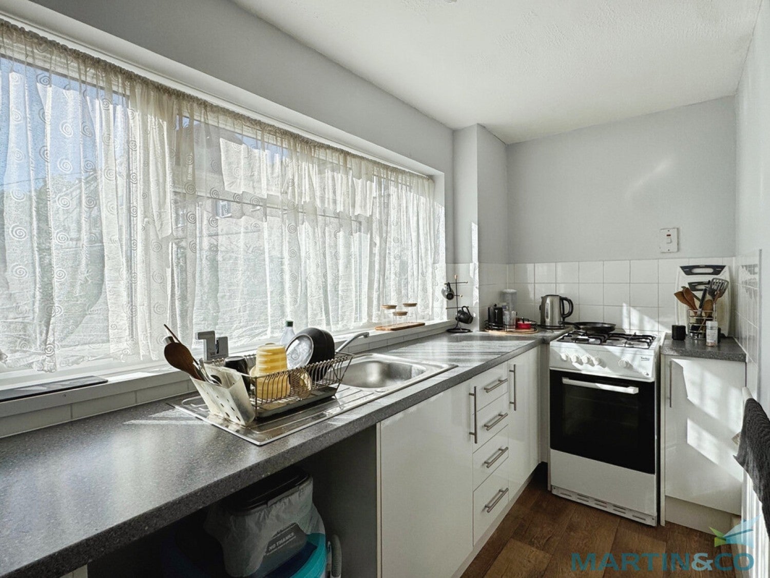 Flat Nine Acres in Ashford