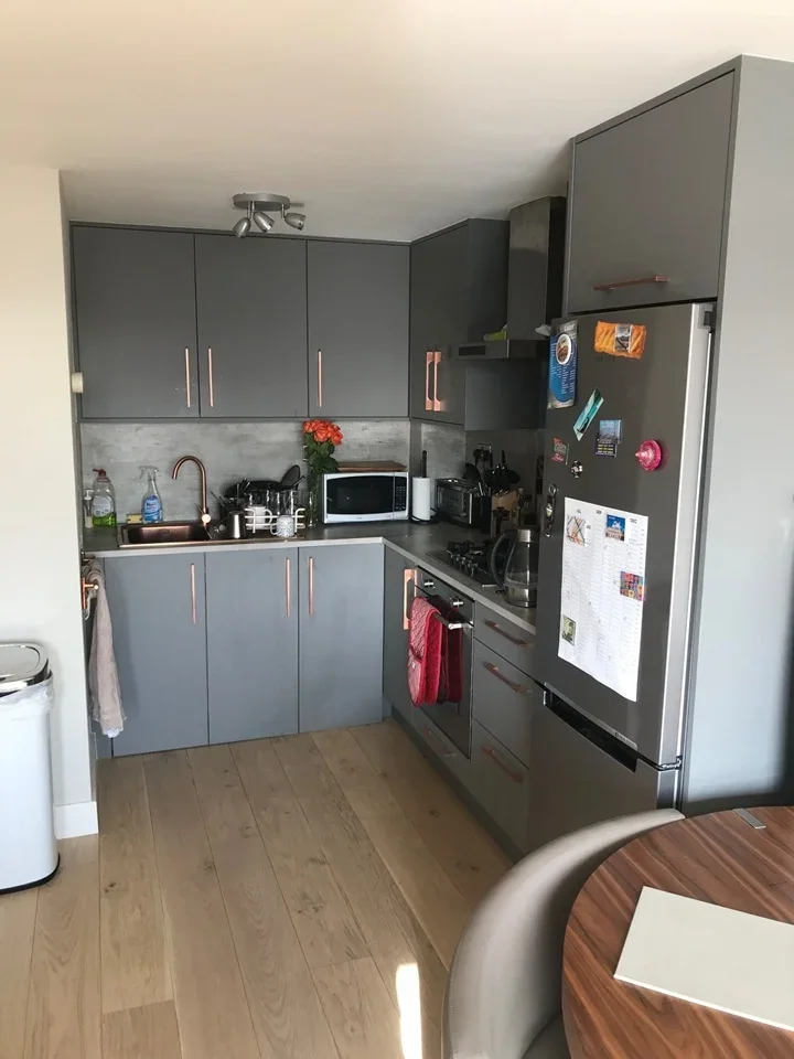 Flat Barkworth Road in Greater London