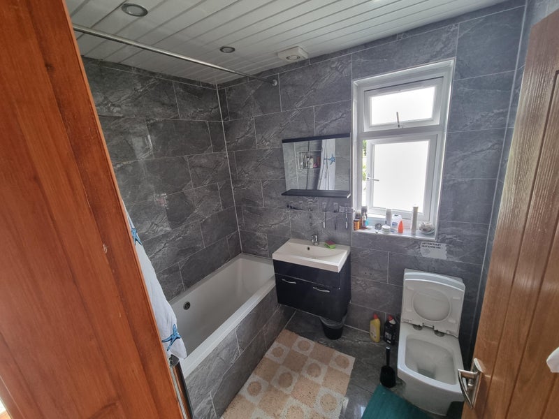 Room Gerda Road in Greater London