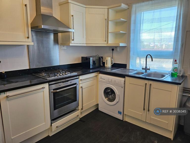 Flat Sunnybank Road in Aberdeen City