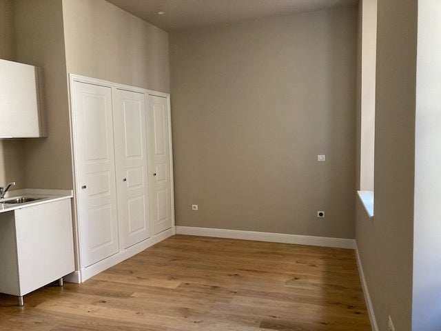 Appartement Place du Château à Nîmes