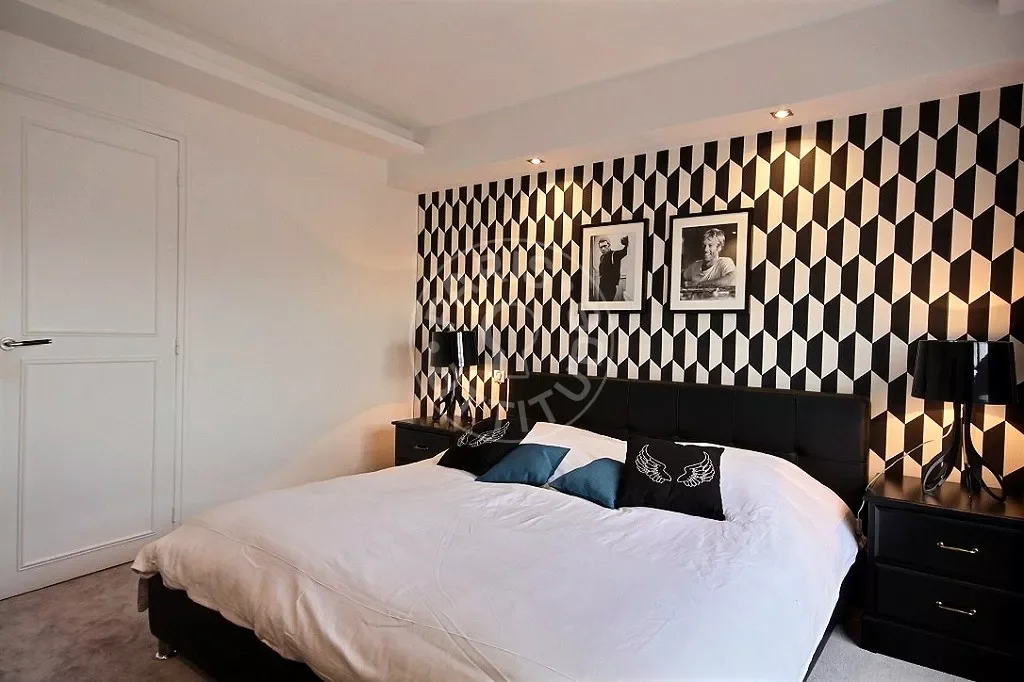 Flat Rue Lekain in Paris
