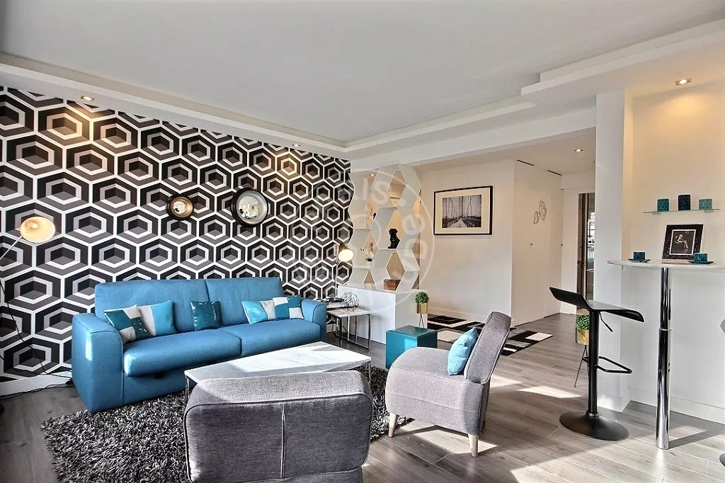 Flat Rue Lekain in Paris