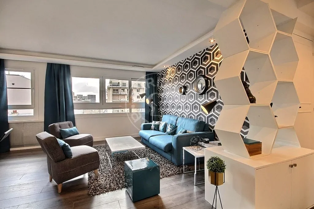 Flat Rue Lekain in Paris