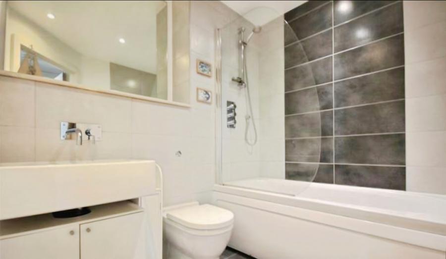 Flat Bromsgrove Street in Birmingham