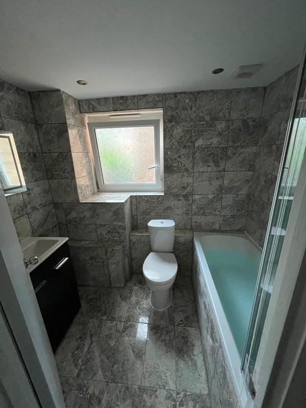 Room Patrick Connolly Gardens in Greater London