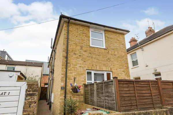 Flat Culverden Down in Tunbridge Wells