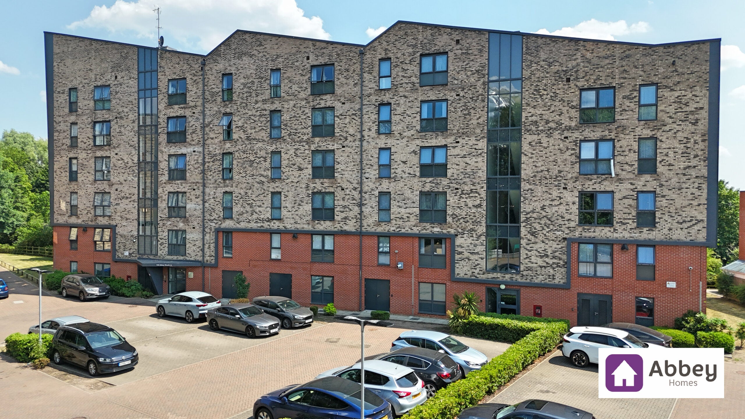 Flat Abbey Meadows in Leicester