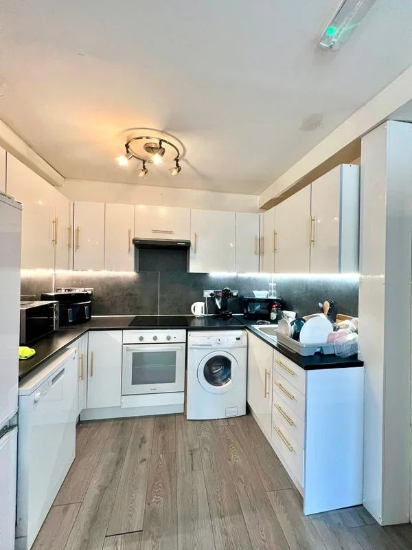 House Frome Road in Greater London