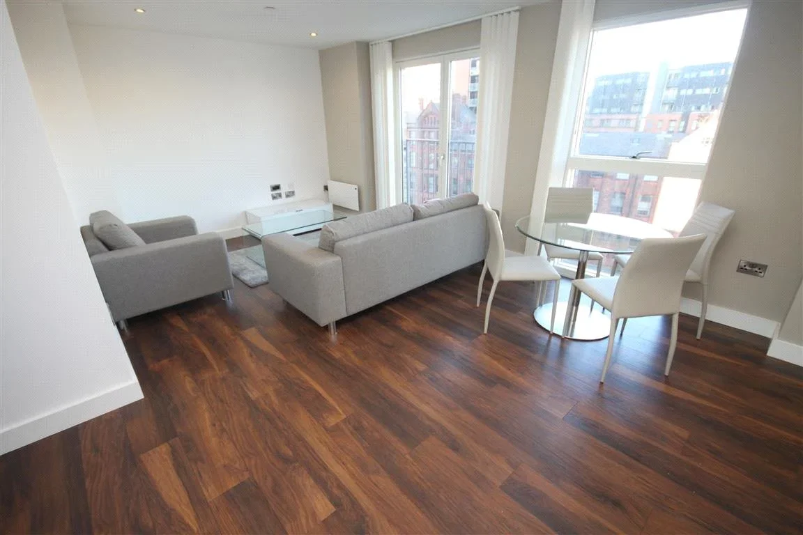 Flat Greengate in Salford