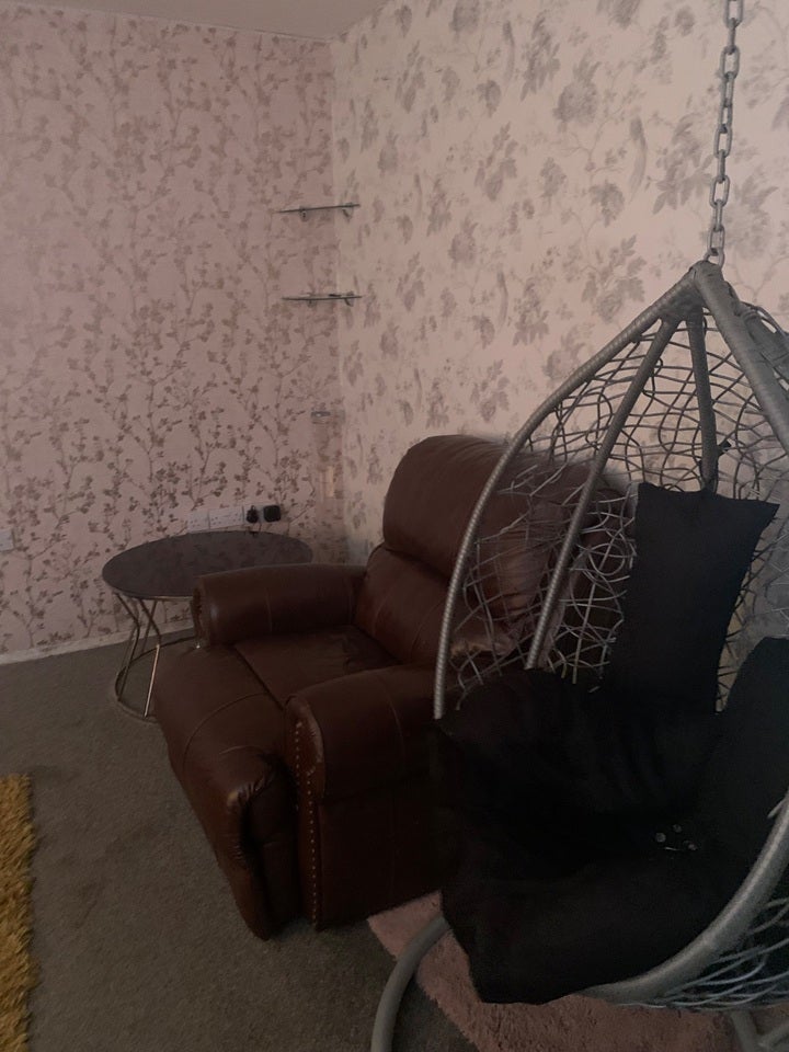 Room Carnforth Close in Lower Darwen