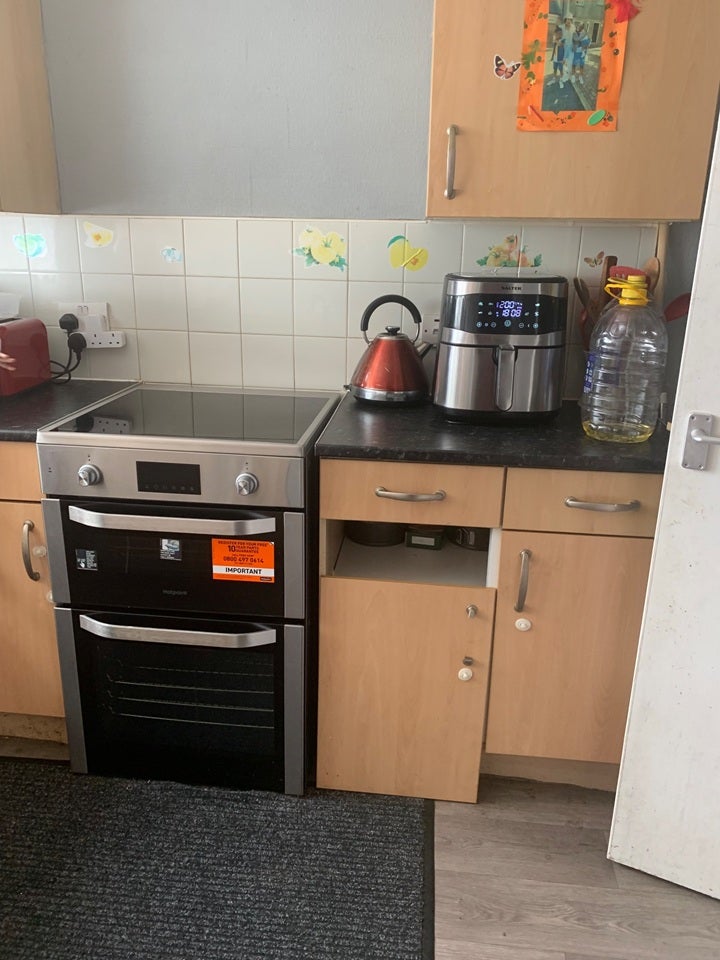Room Carnforth Close in Lower Darwen