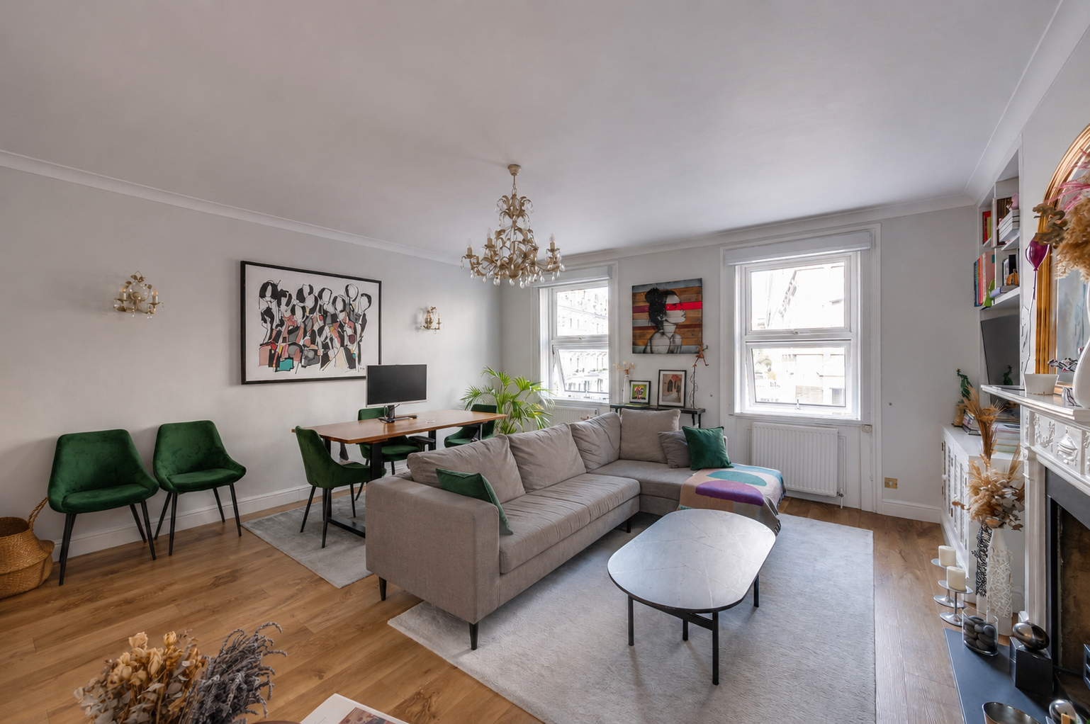 Flat Gloucester Road in Greater London