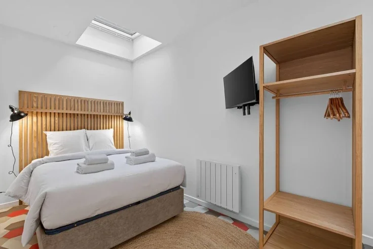 Flat Rue Lacharrière in Paris
