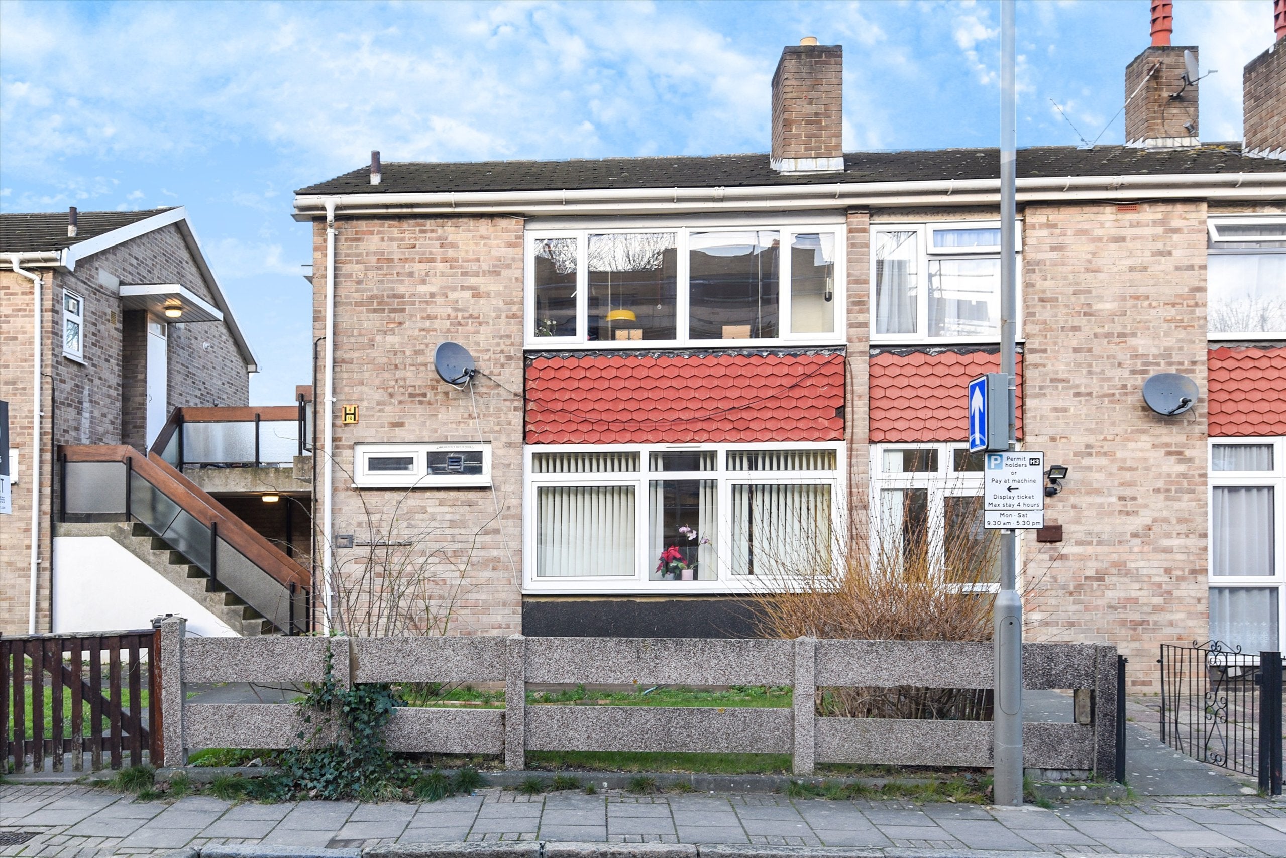 Flat Balham New Road in Greater London
