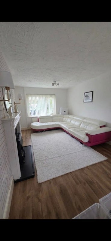 House Dykefield Avenue in Newcastle upon Tyne