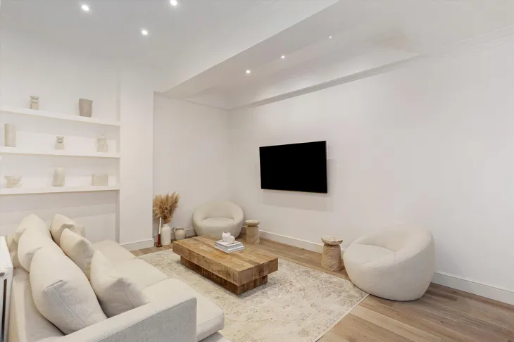 Flat Berners Street in City of Westminster