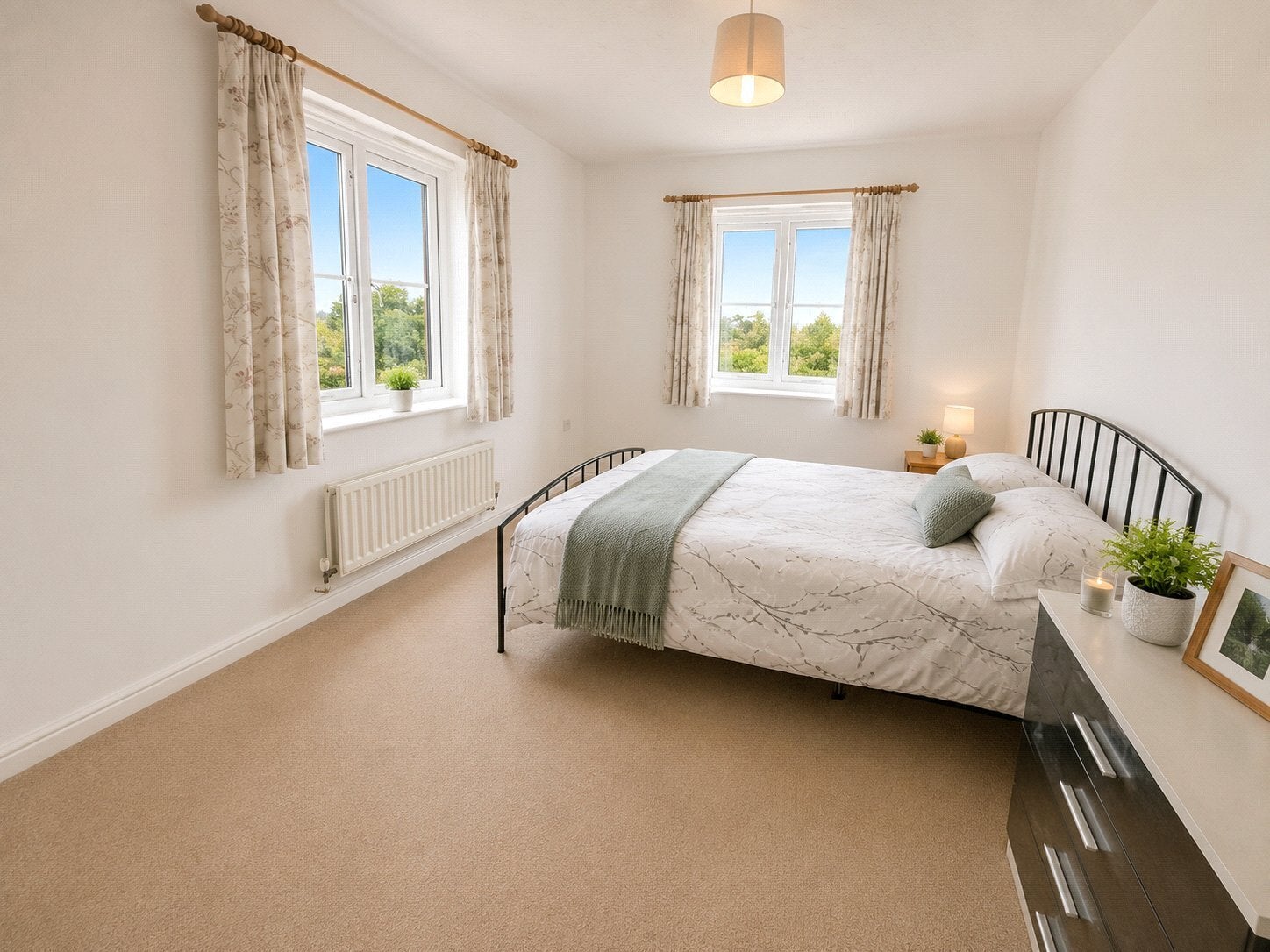 Flat Royal Crescent in Exeter