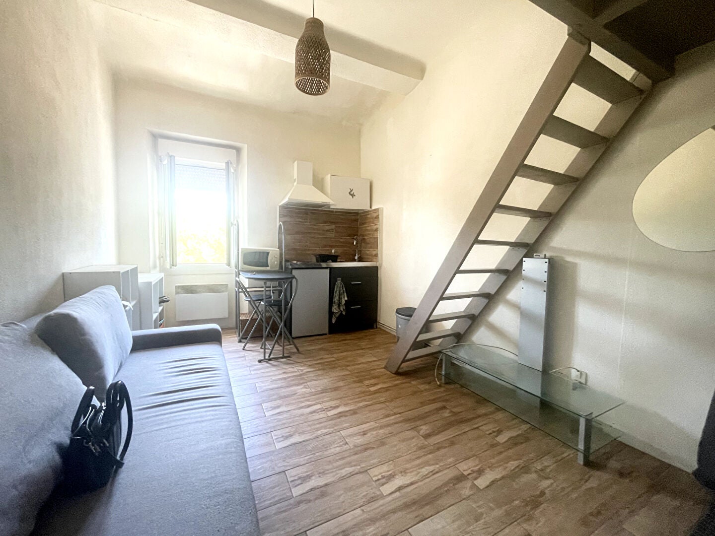 Appartement Avenue Antoine Guillard ex Chemin de la Dévalade à Velaux