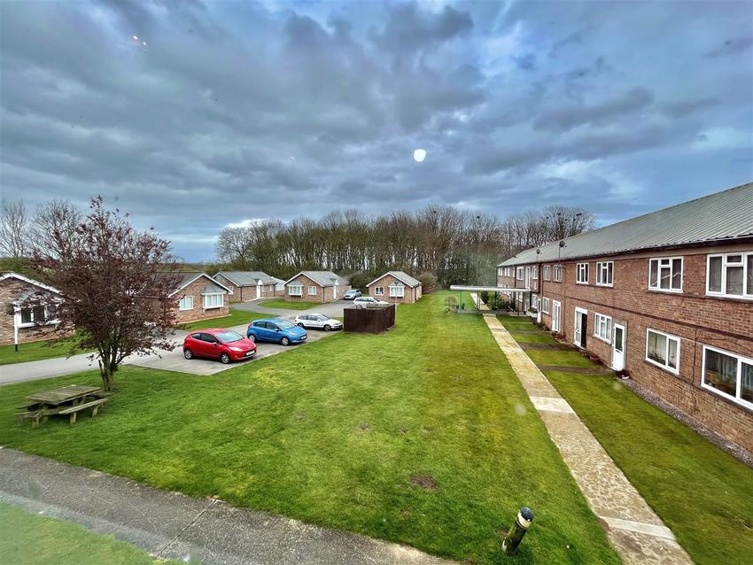 Flat Moor Lane in Carnaby