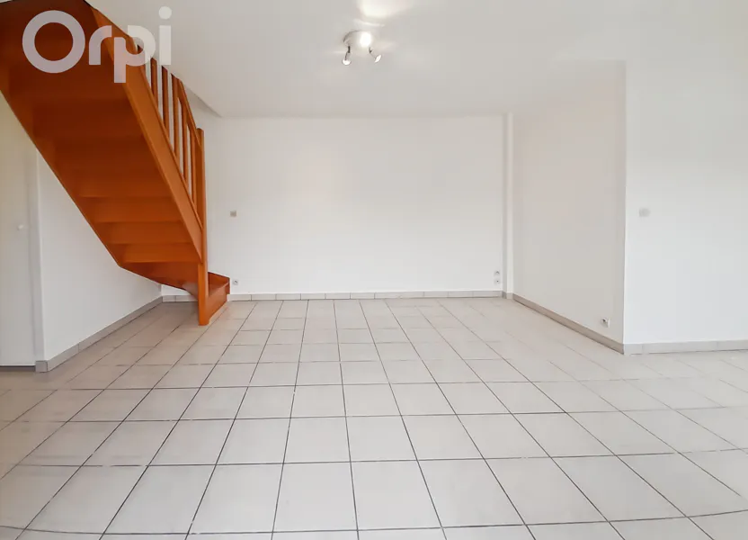 Flat D 549 in Ver-sur-Launette