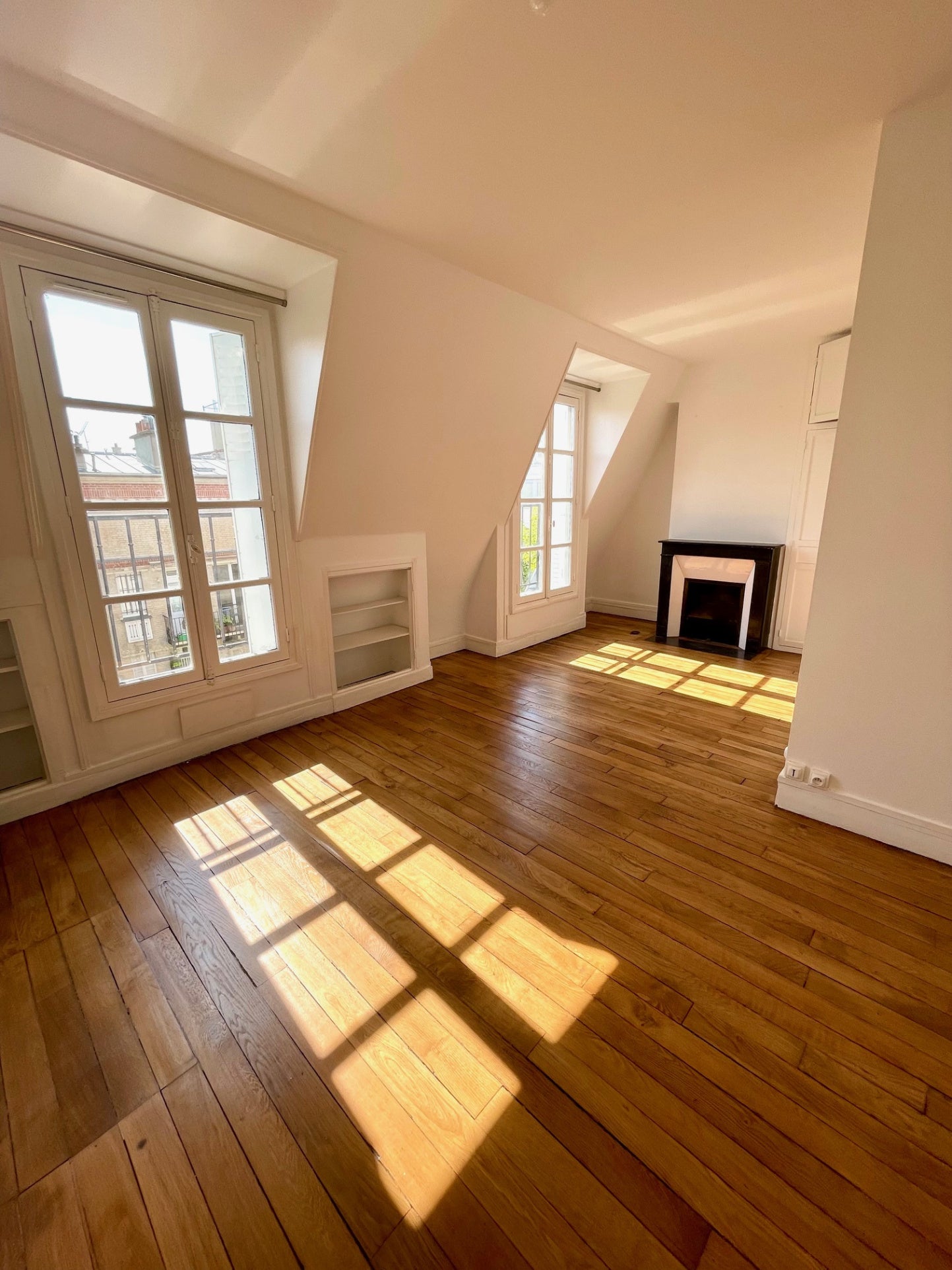 Flat Rue de Grenelle in Paris
