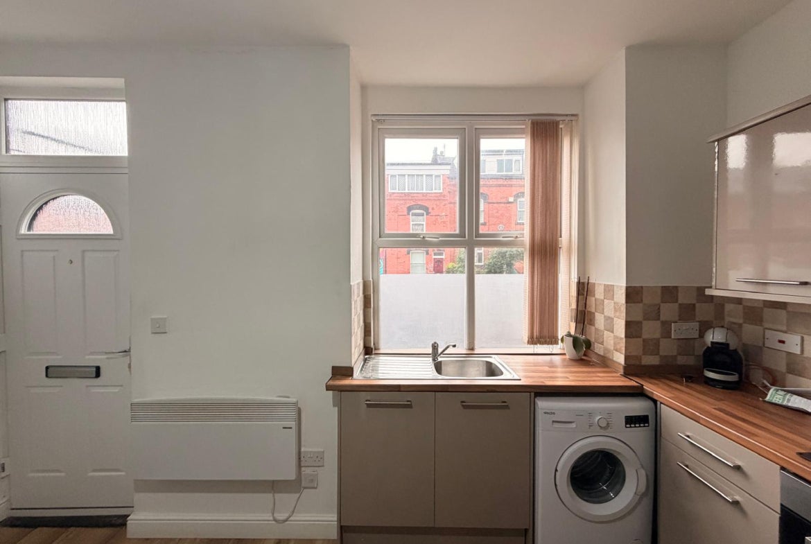 Flat Bayswater Place in Leeds