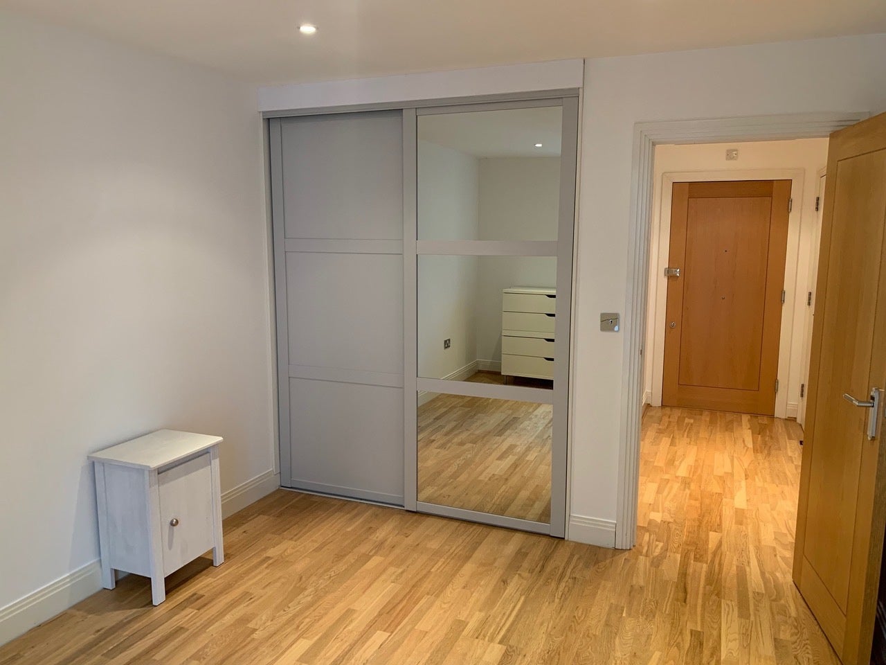 Flat Lea Bridge Road in Greater London