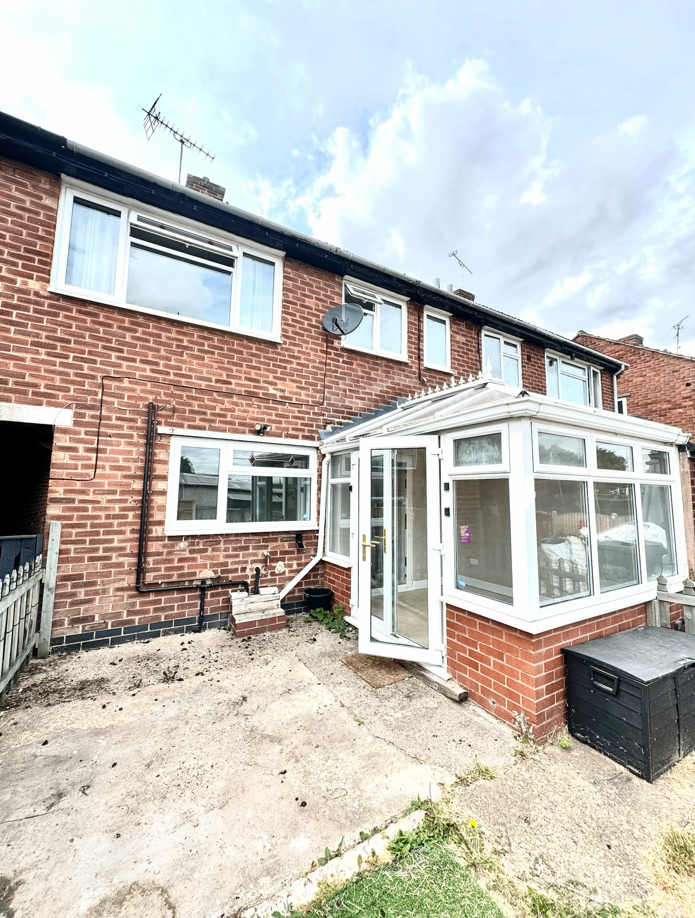 House Oakdale Close in North East Derbyshire