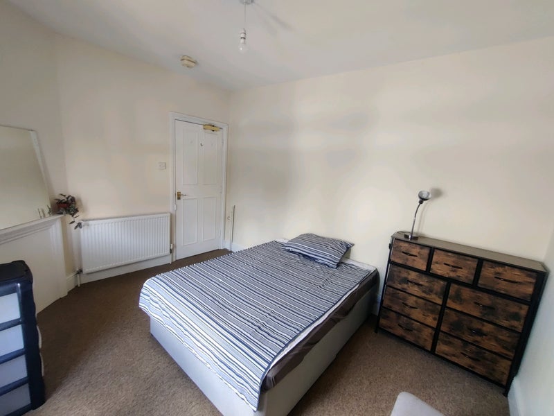 Room Cavendish Road in Bournemouth