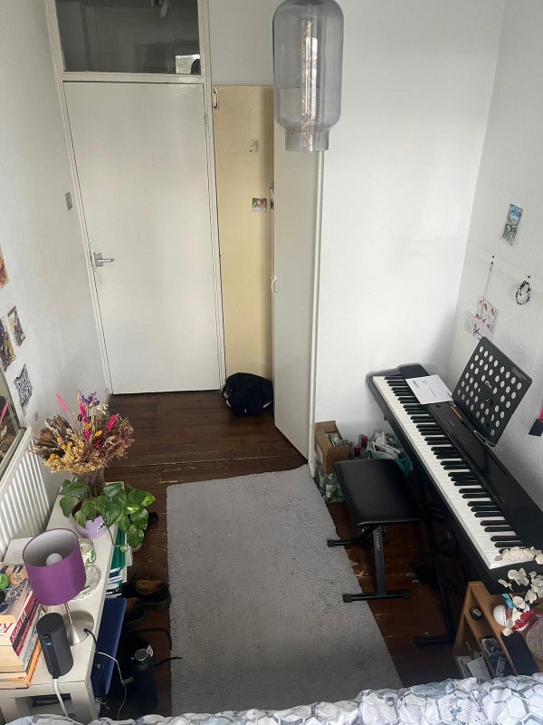 Room Anderson Road in Greater London