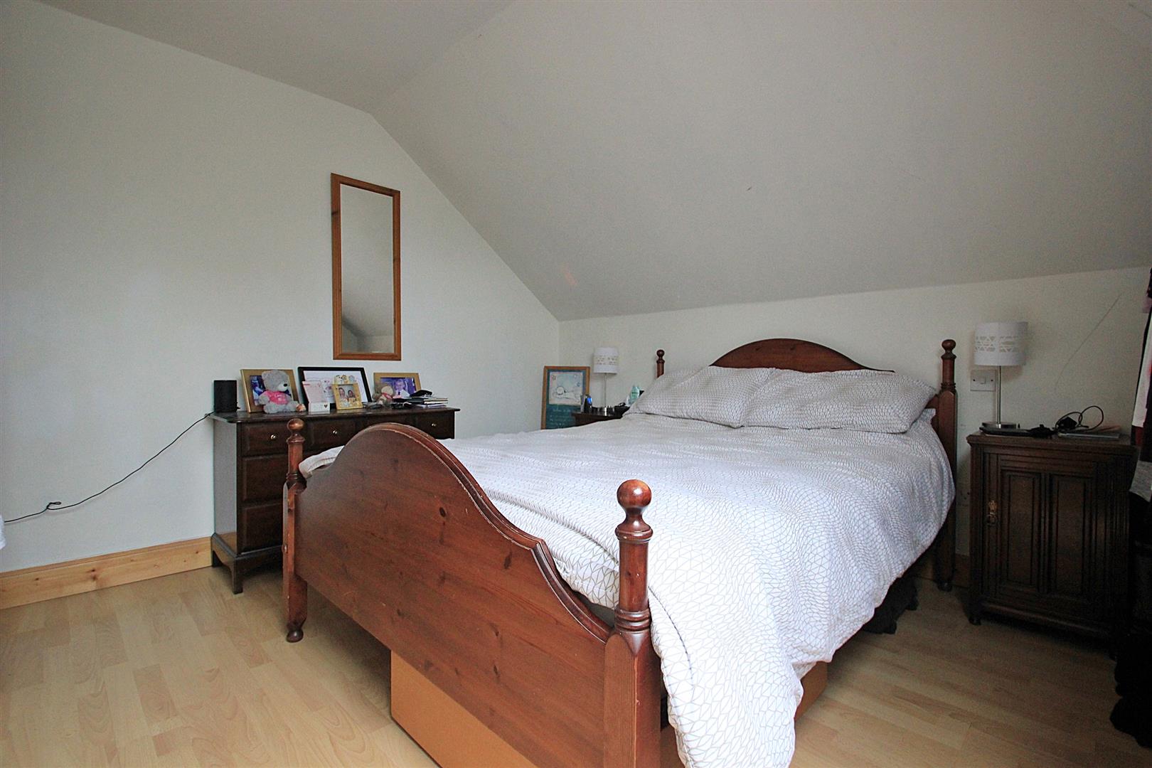 Flat Victoria Road in Lenzie