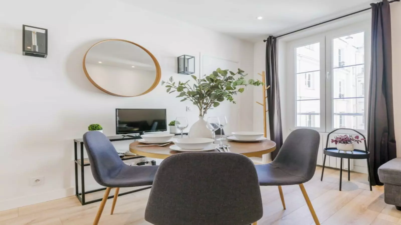 Appartement Rue du Cherche-Midi à Paris