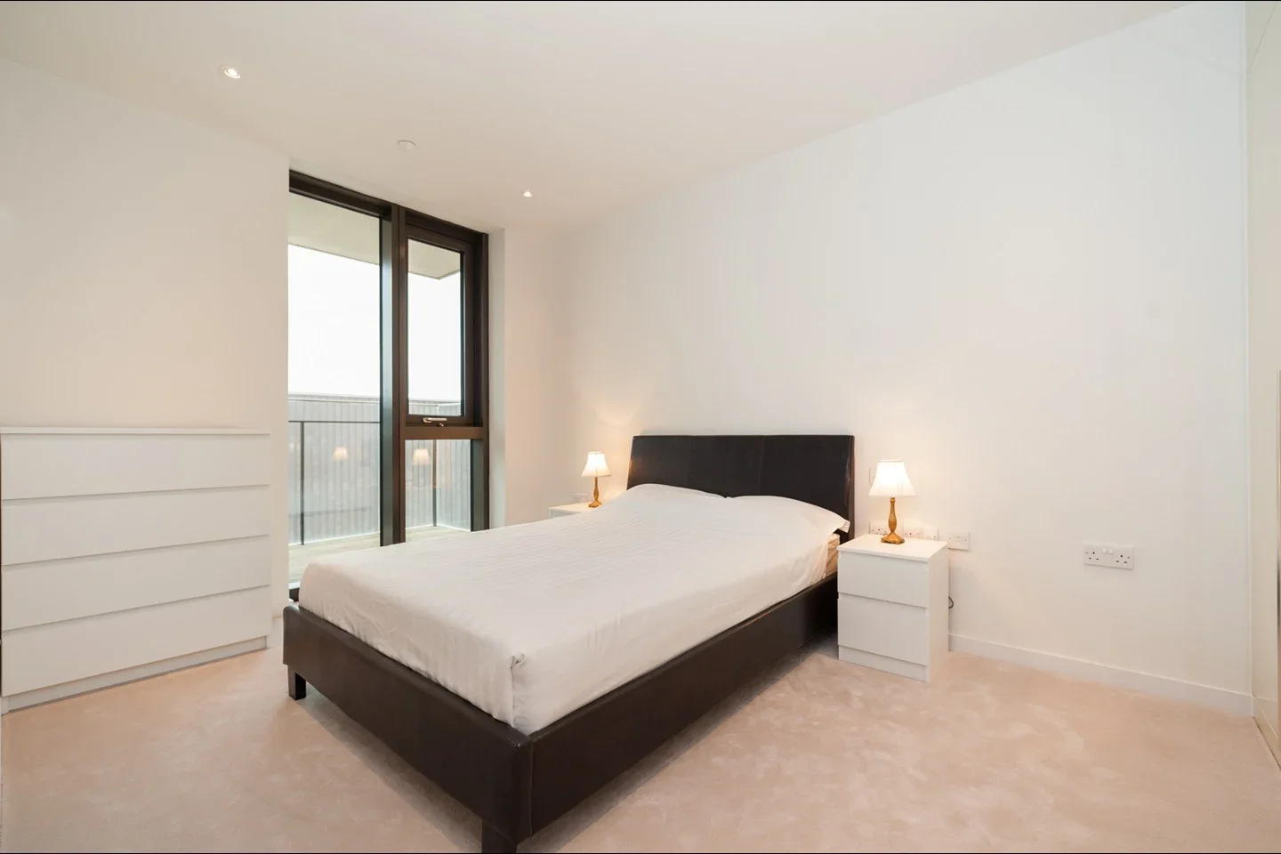 Flat St. Gabriel Walk in Greater London