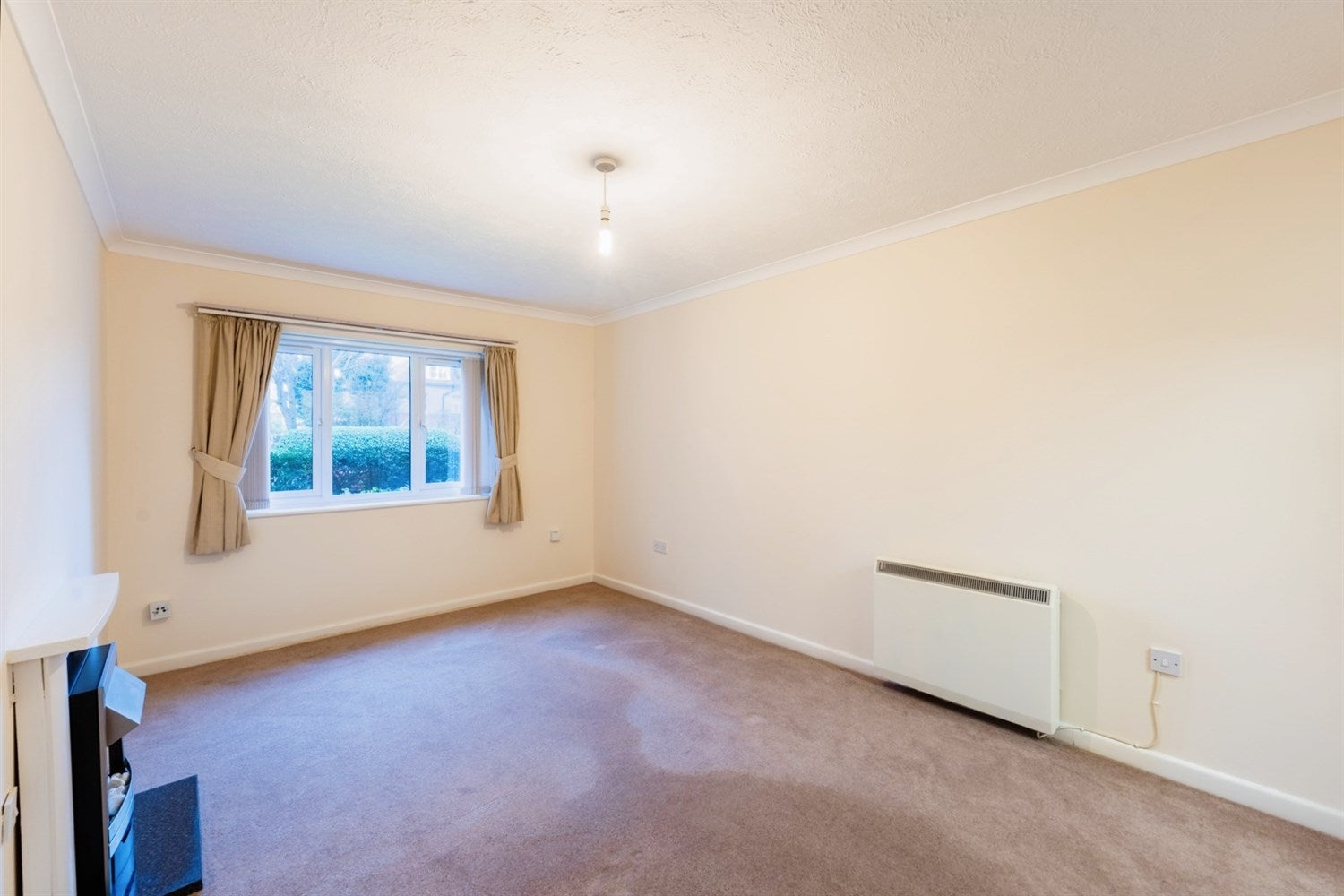 Flat East Street in Arun