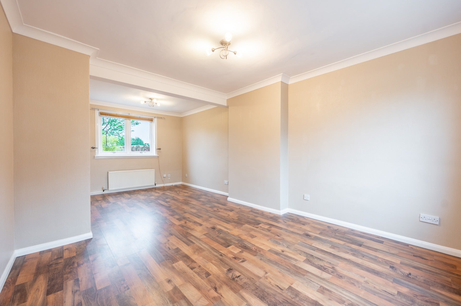 House Shiel Avenue in East Kilbride