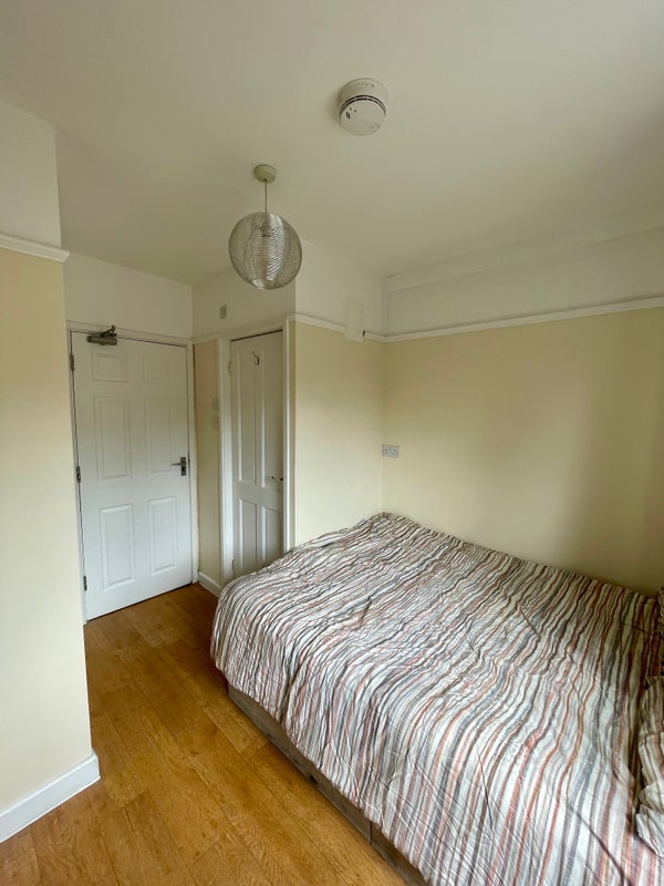 Room Stanley Road in Bournemouth
