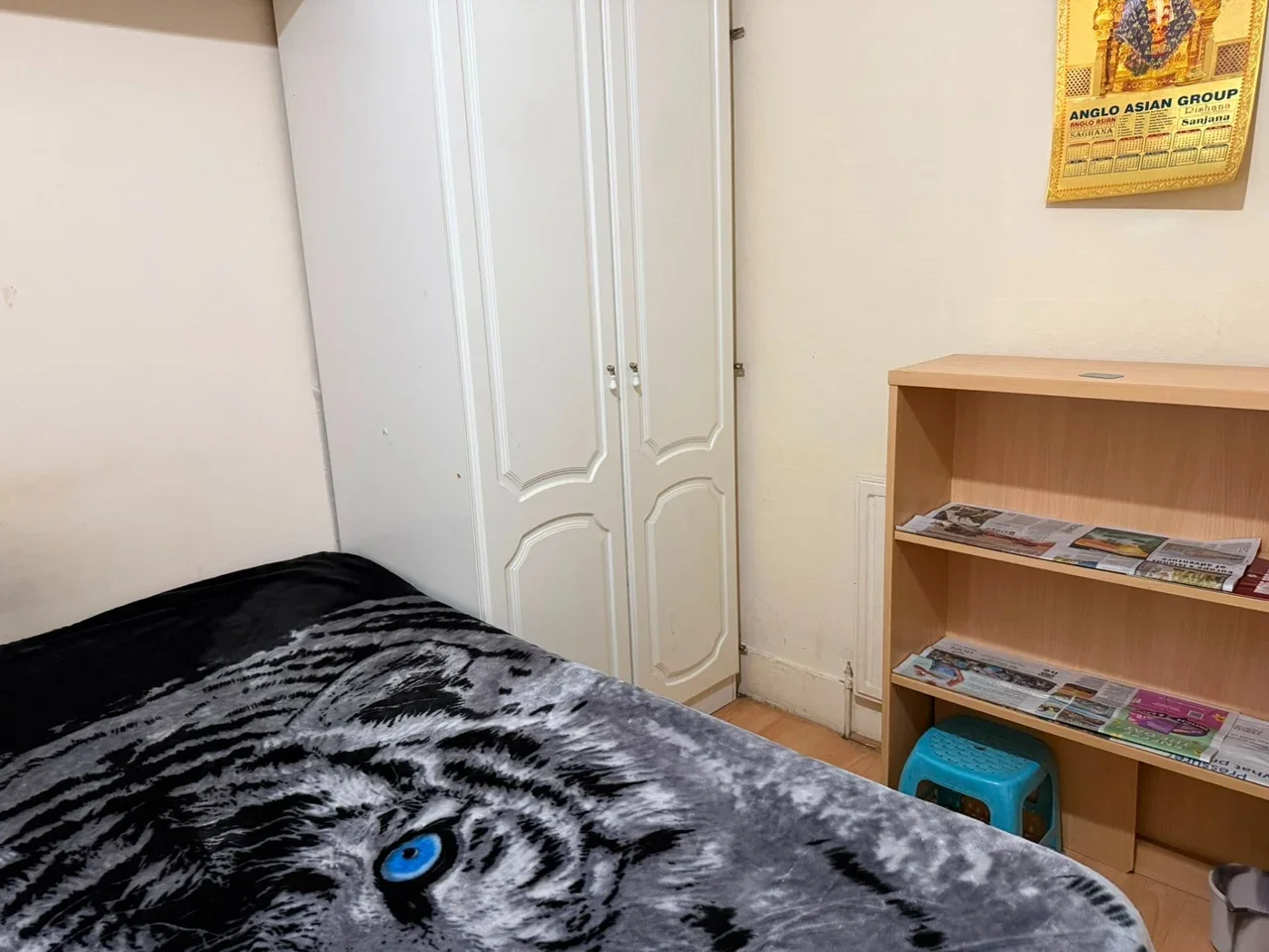 Room Southend Road in Greater London