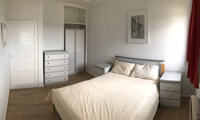 Flat Ellangowan Terrace in City of Edinburgh