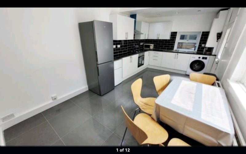 Room North Road in Cardiff