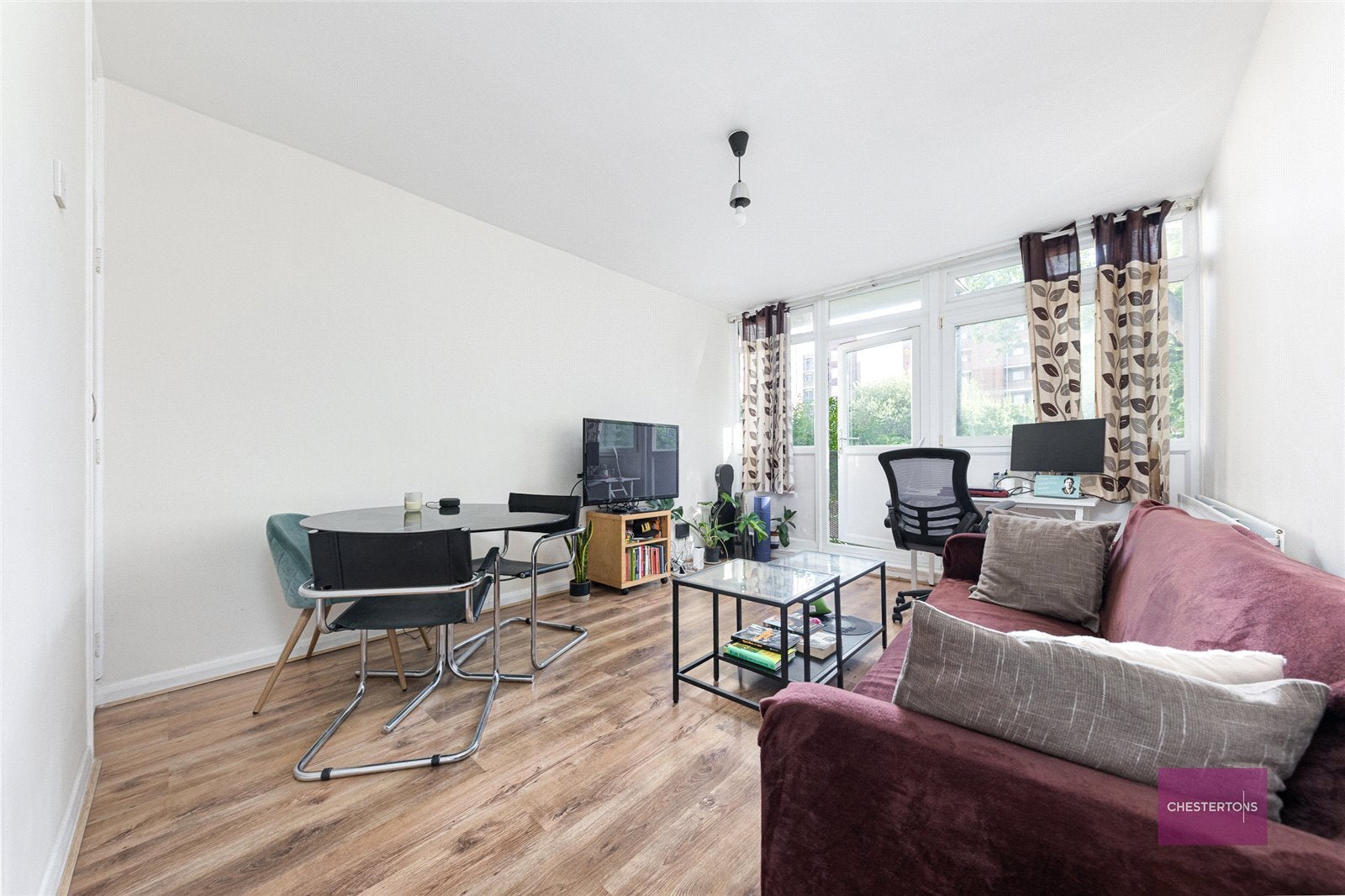 Flat Britannia Walk in Greater London