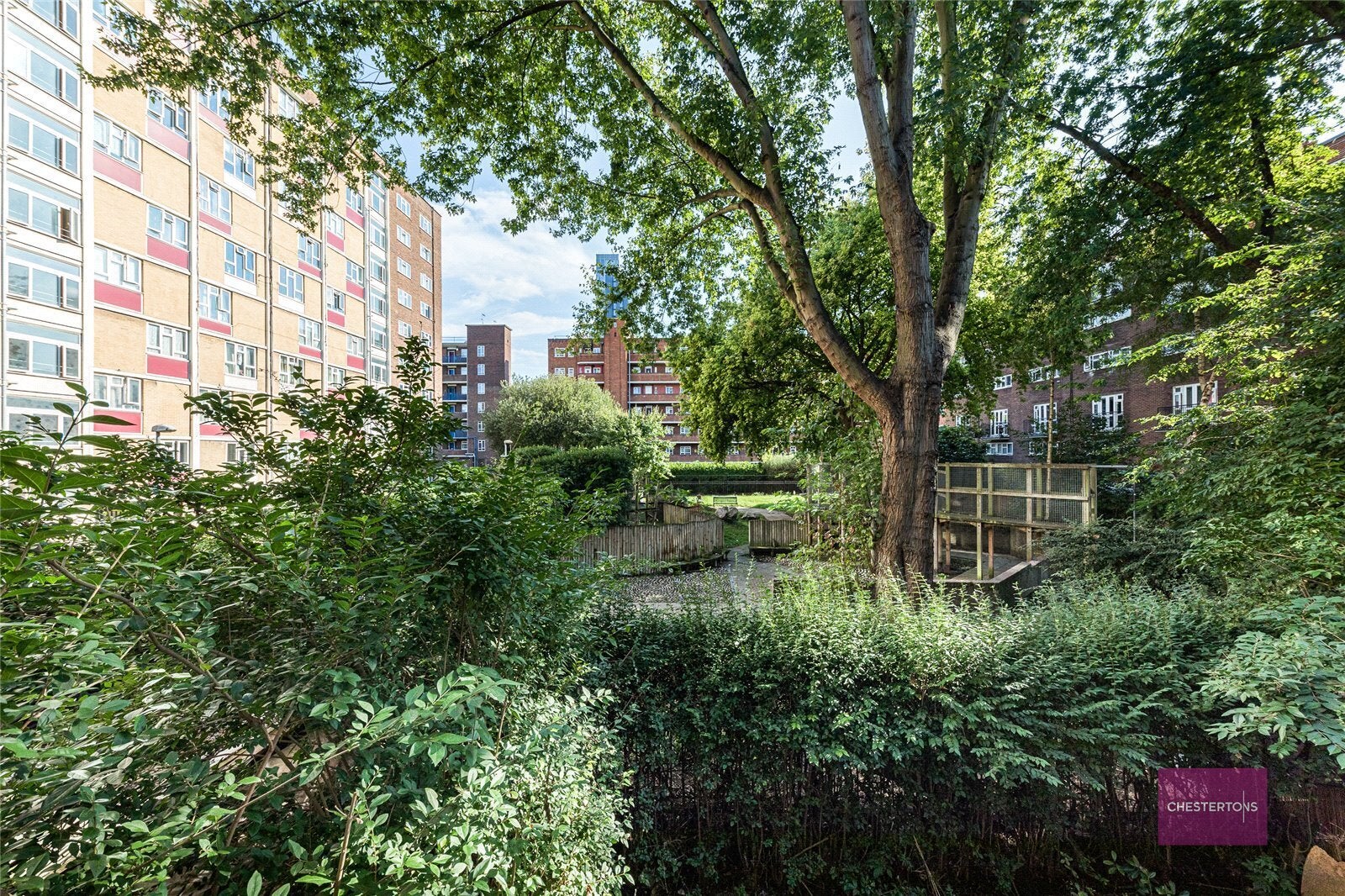 Flat Britannia Walk in Greater London