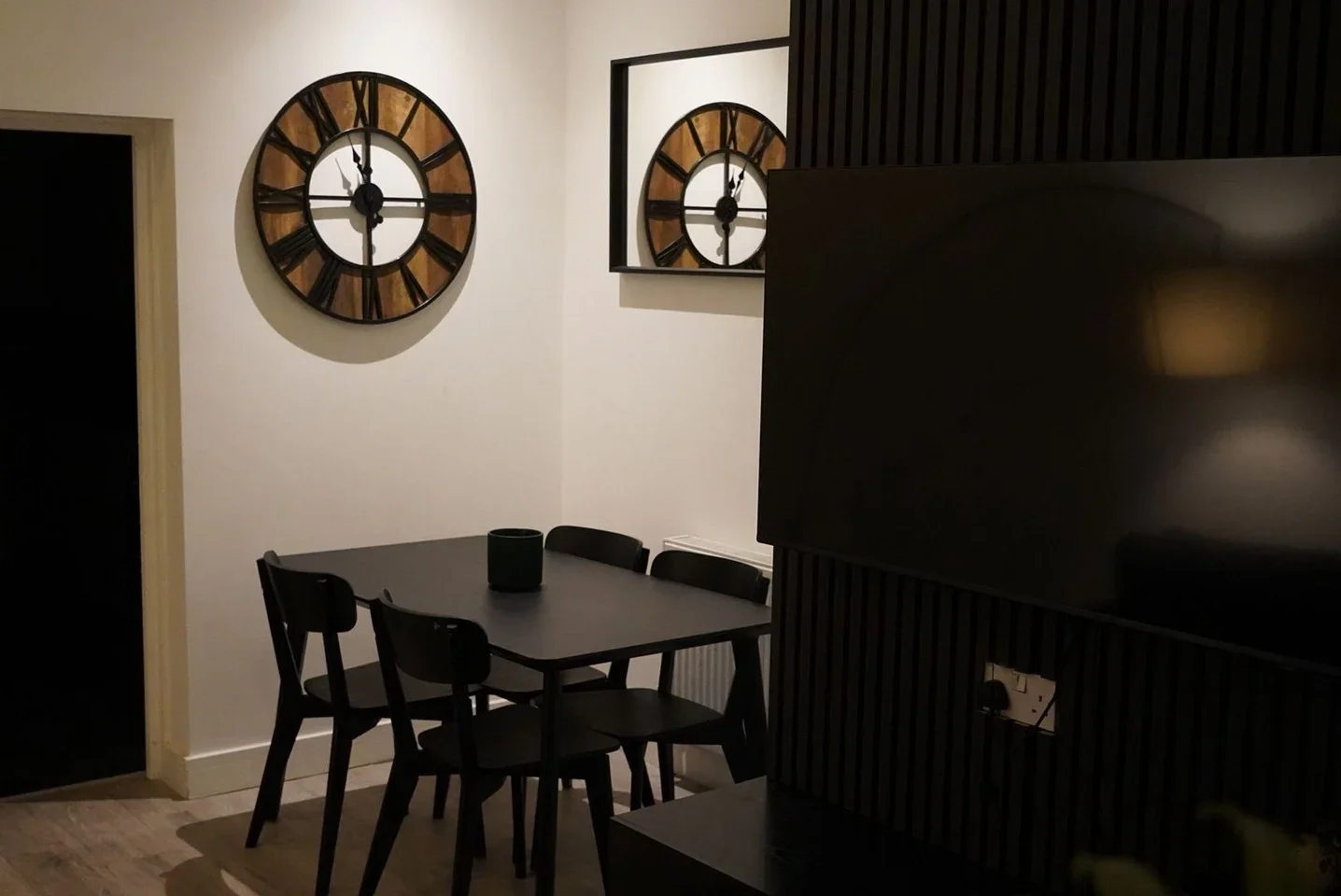 Room Harrow Road in Greater London