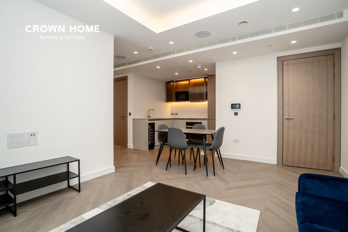 Flat Aldgate in City of London