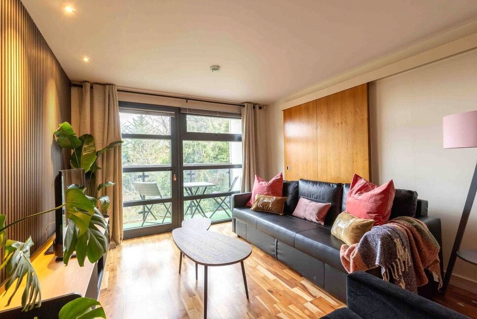Flat Freemans' Place in Durham