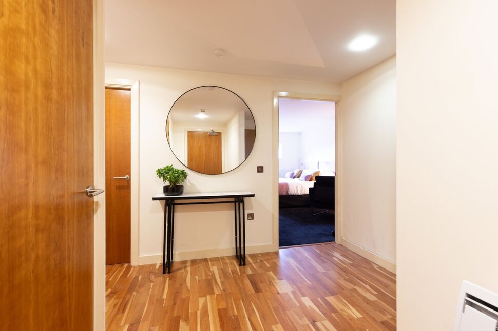 Flat Freemans' Place in Durham