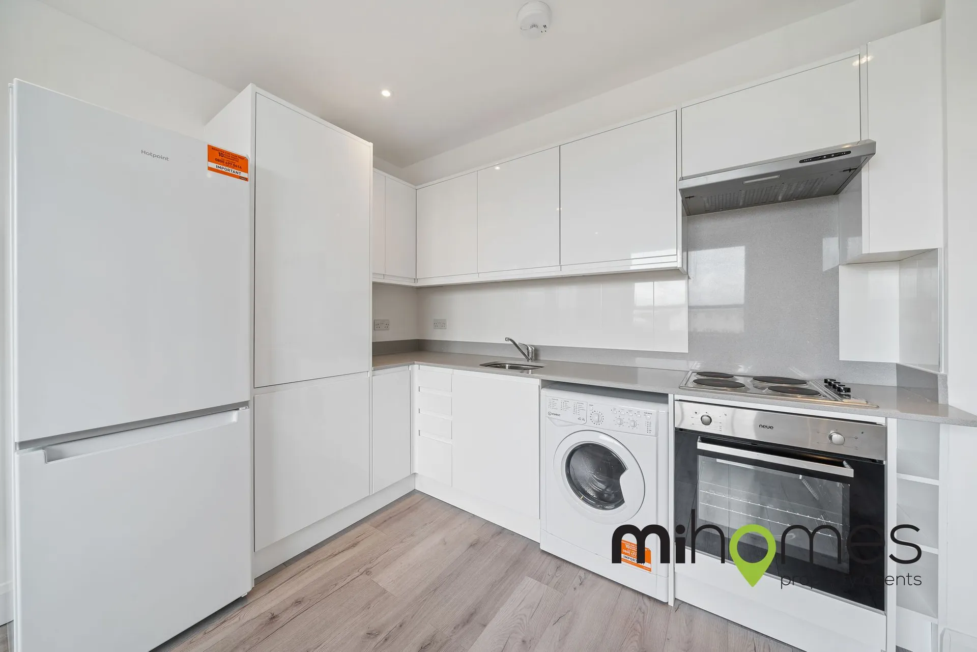 Flat Uxbridge Road in Greater London